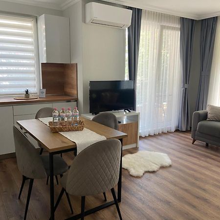 M&M Center Apartment With Free Parking Plovdiv Bagian luar foto