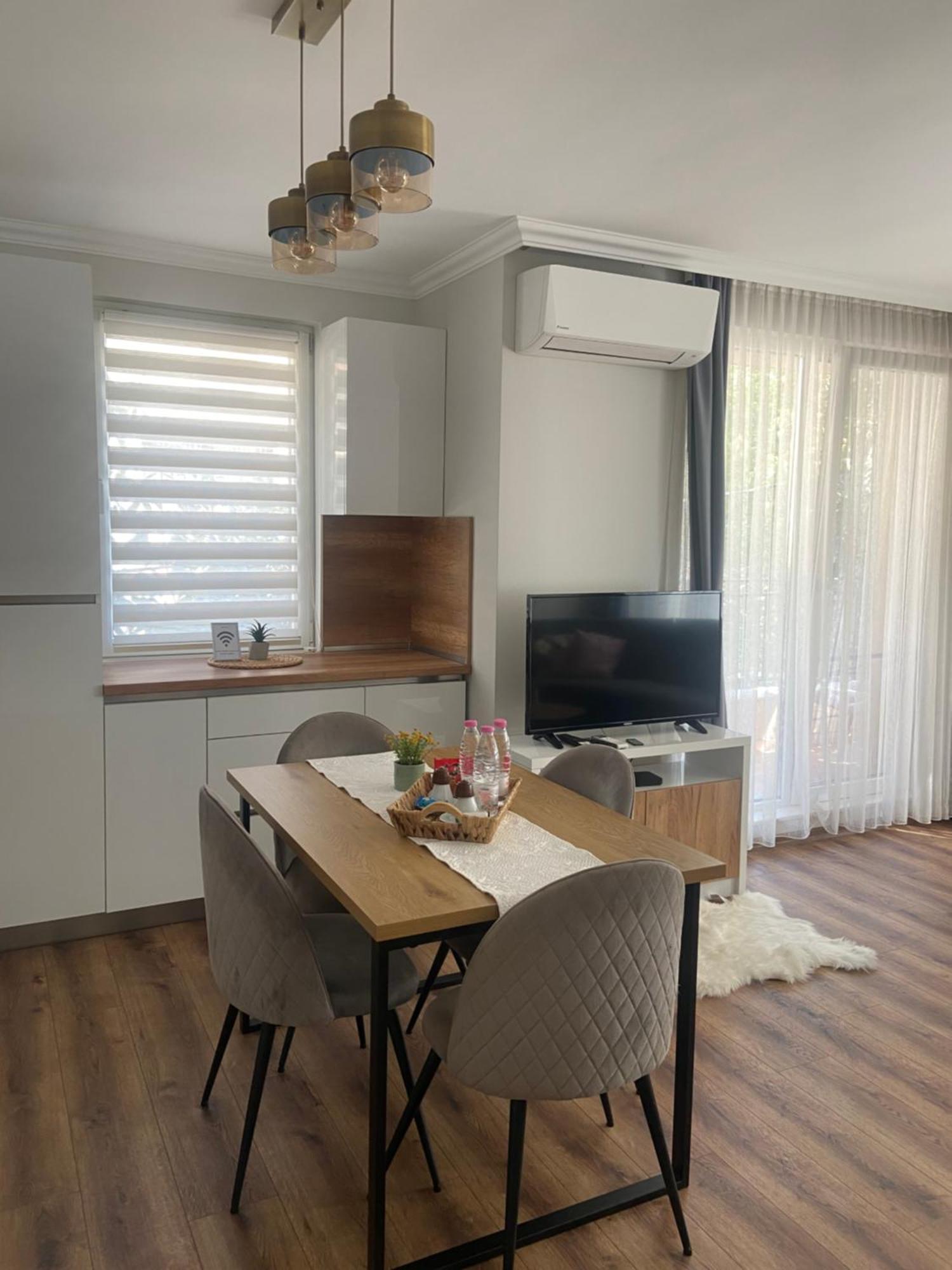 M&M Center Apartment With Free Parking Plovdiv Bagian luar foto