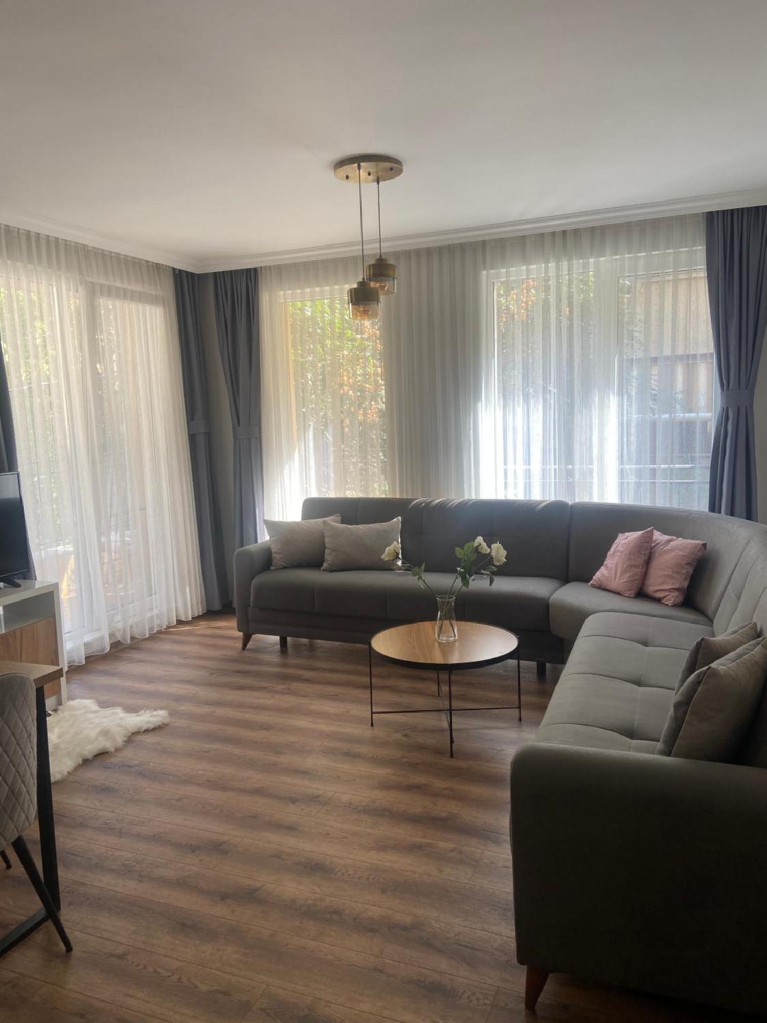 M&M Center Apartment With Free Parking Plovdiv Bagian luar foto