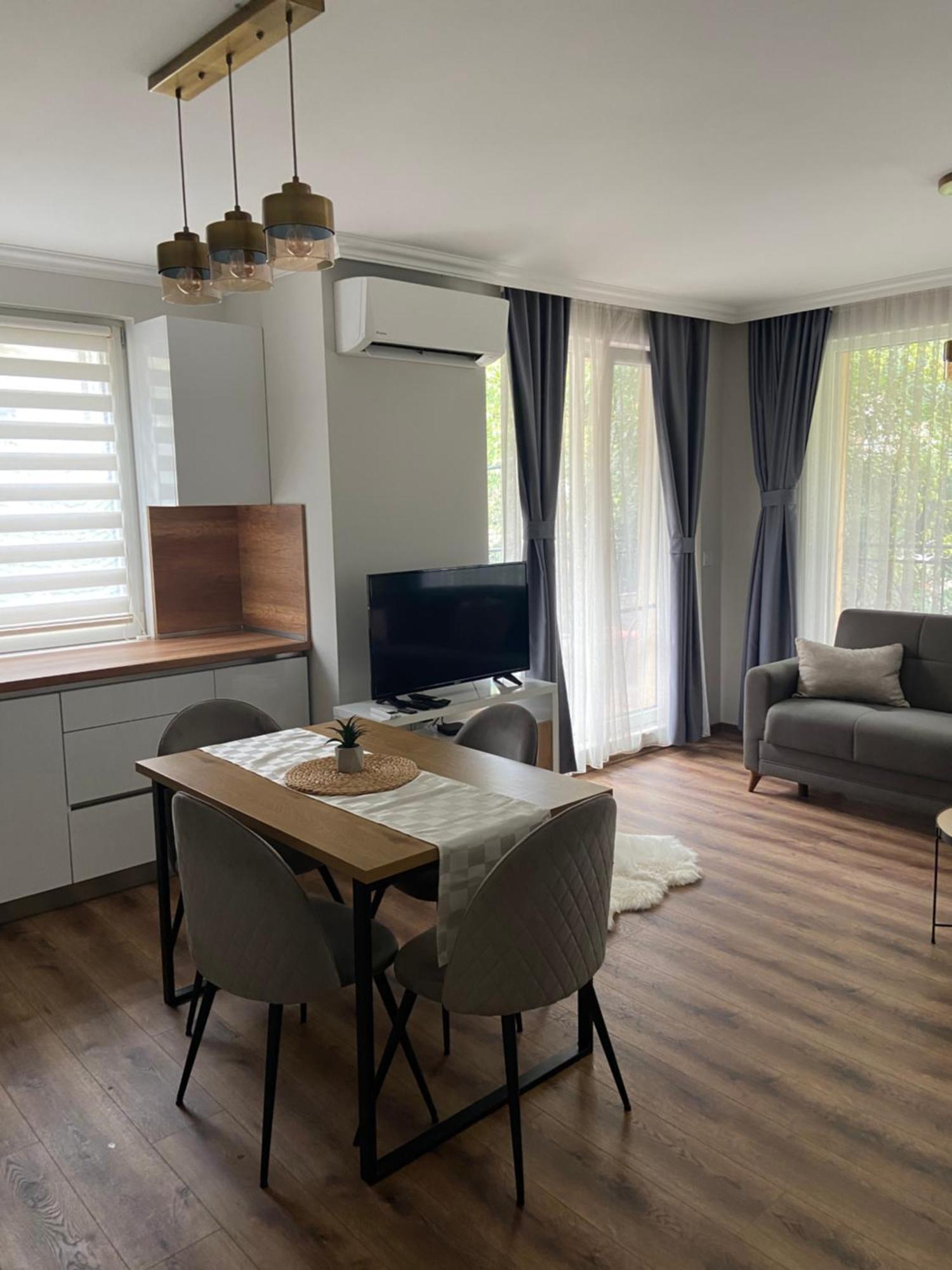 M&M Center Apartment With Free Parking Plovdiv Bagian luar foto