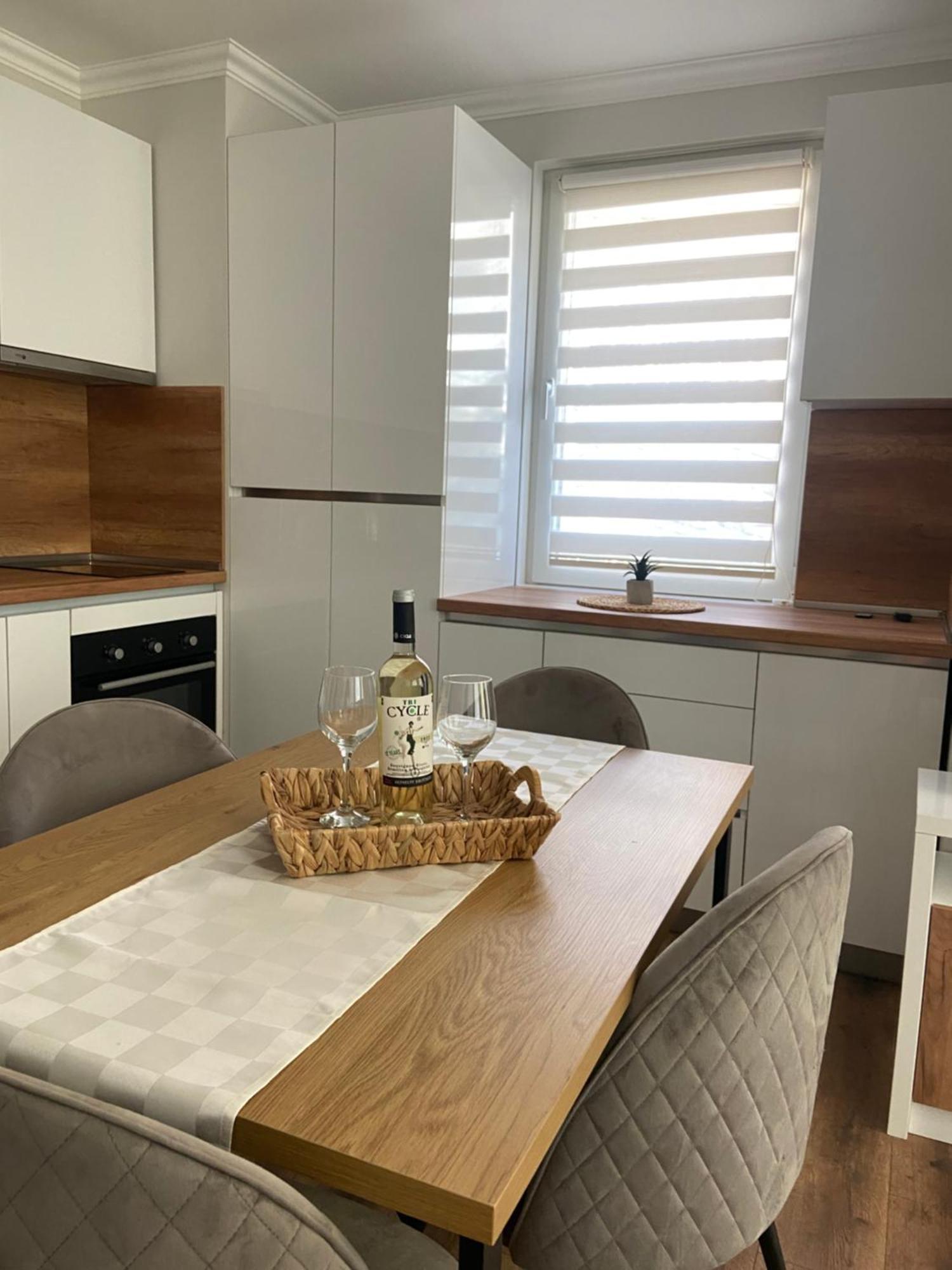 M&M Center Apartment With Free Parking Plovdiv Bagian luar foto